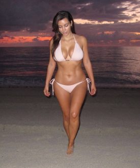 kim kardashian bikini 3