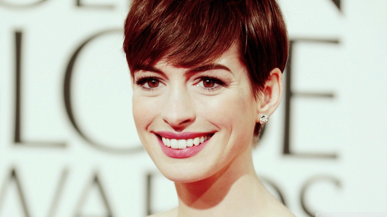 Anne Hathaway High Quality