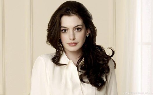 Anne Hathaway Wallpapers 3