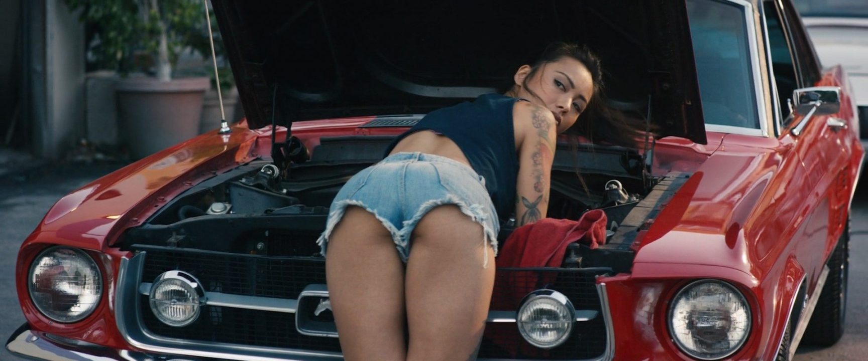 Levy Tran Hot Photos