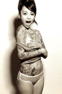 Levy Tran iphone wallpapers