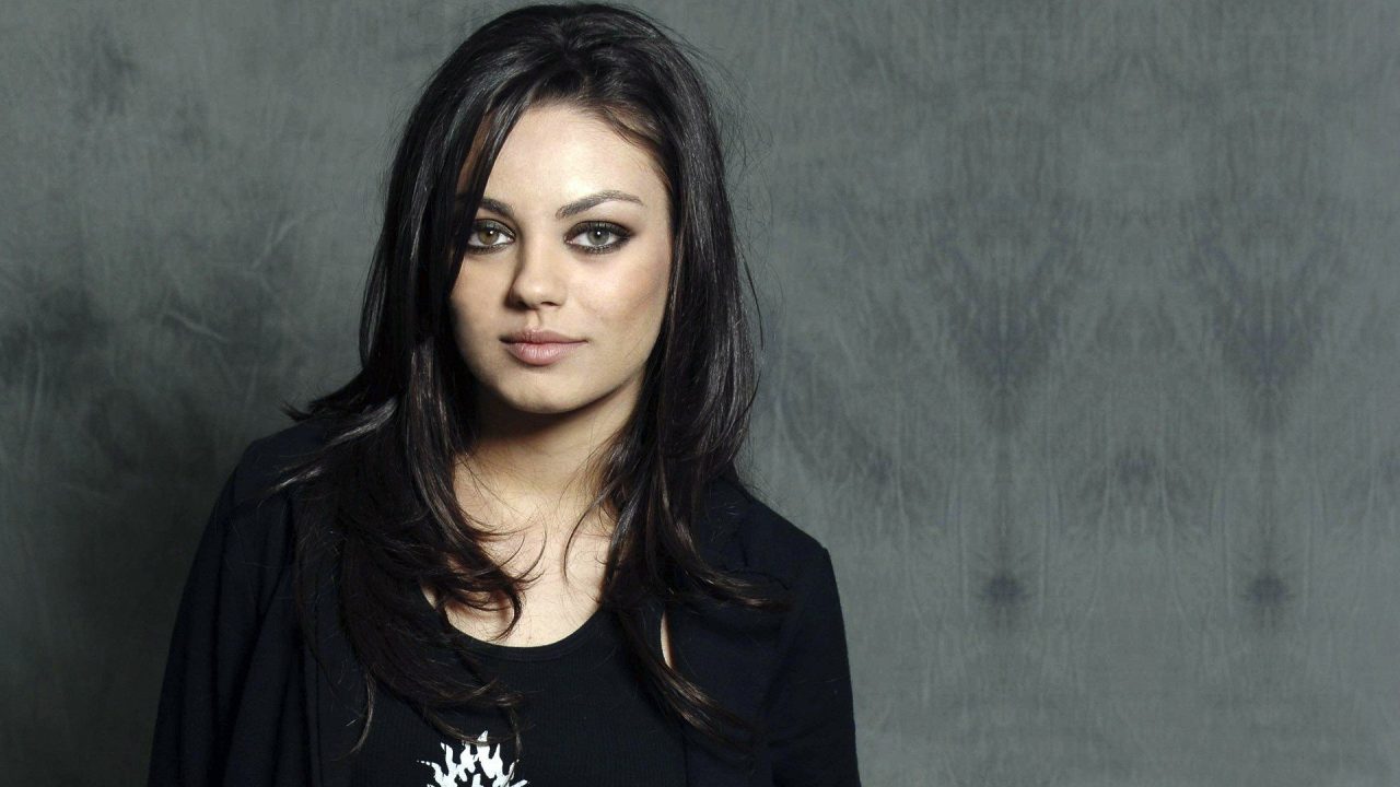 Mila Kunis Free Wallpapers