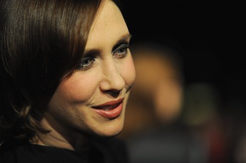 Vera Farmiga Desktop