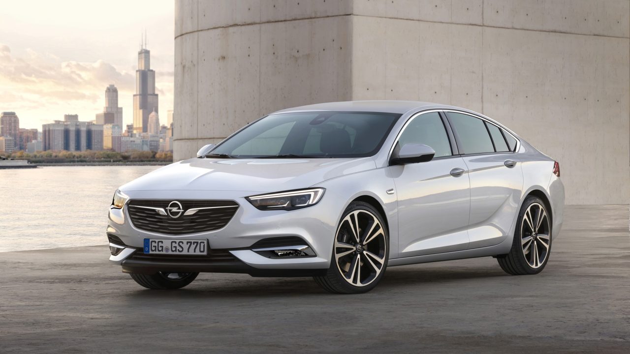 Opel Insignia Pics