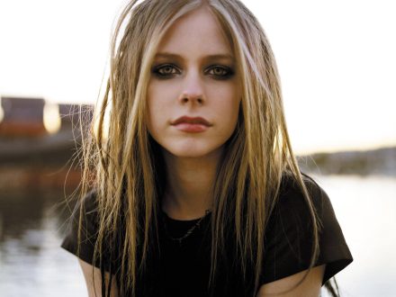 Avril Lavigne Pics