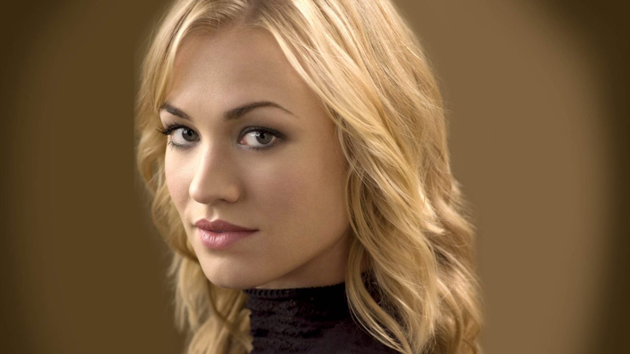 Yvonne Strahovski Computer Wallpapers