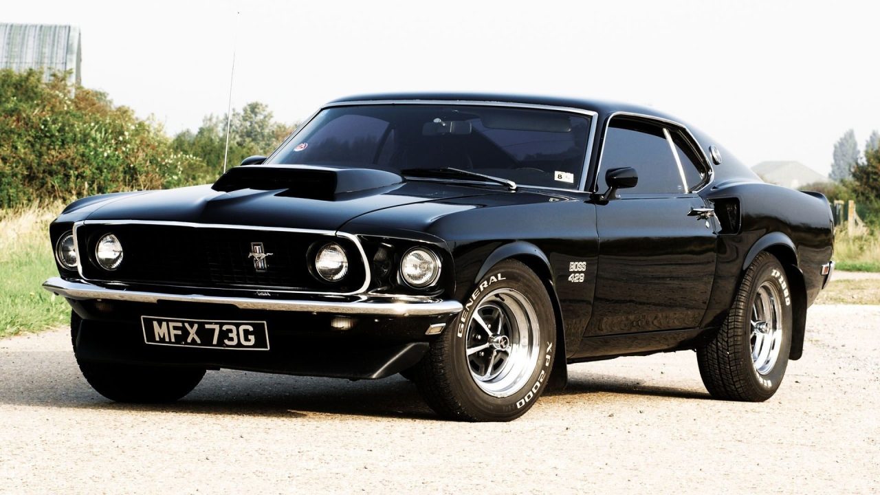 Ford Mustang Pictures