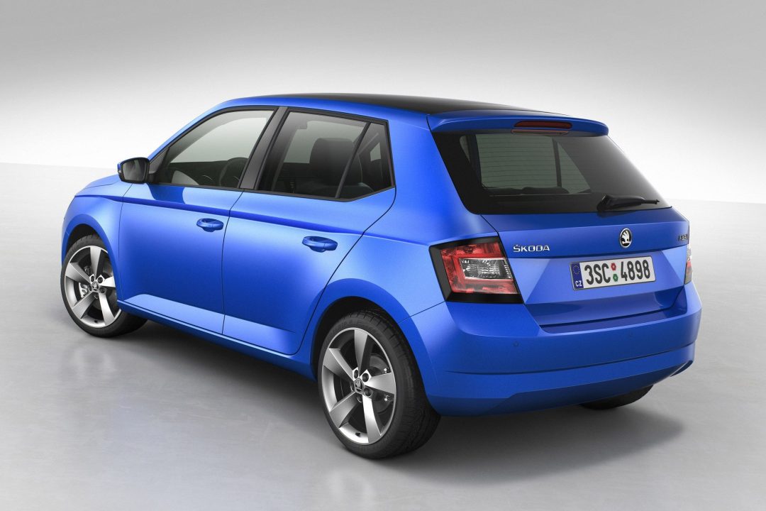 Skoda Fabia Background images