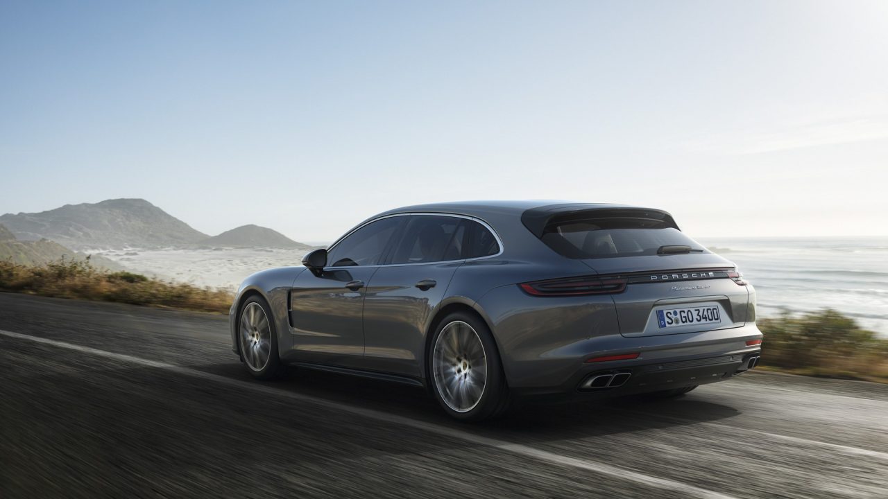 Porsche Panamera Sport Turismo Laptop Wallpapers