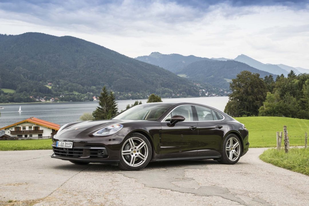 Porsche Panamera Wallpapers 3