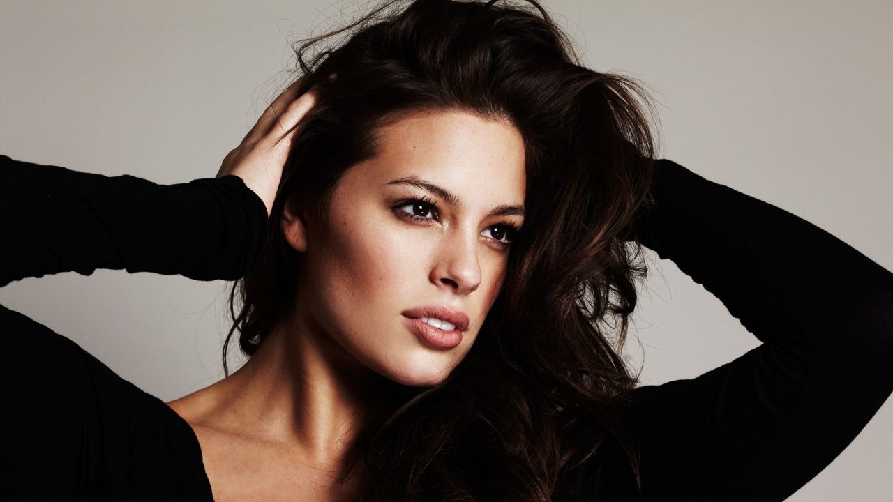 Ashley Graham Pictures