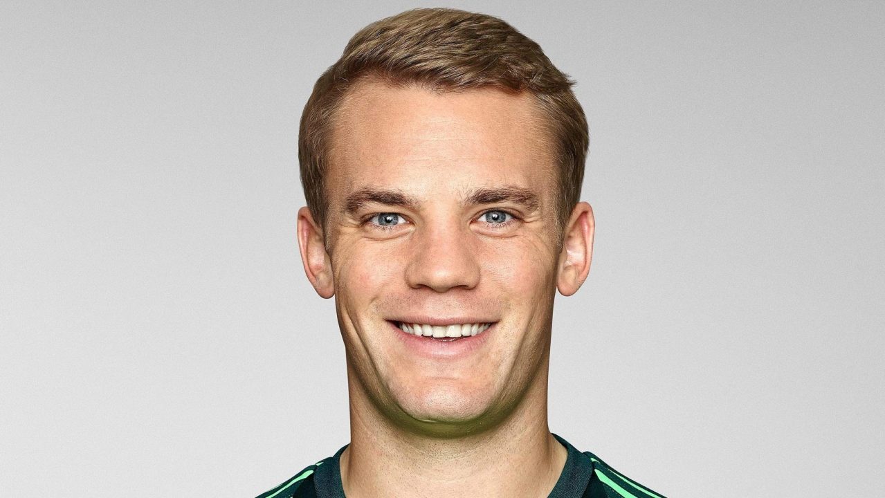 Manuel Neuer Background