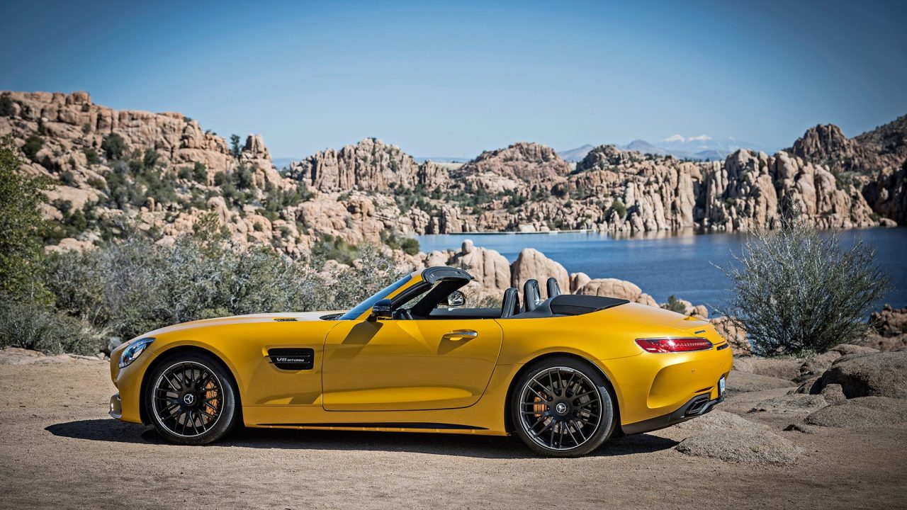 Mercedes AMG GT C Roadster Laptop Wallpapers