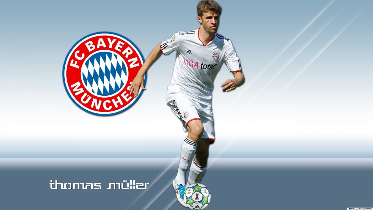 Thomas Muller Photo Gallery