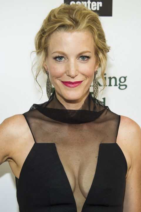 Anna Gunn 2