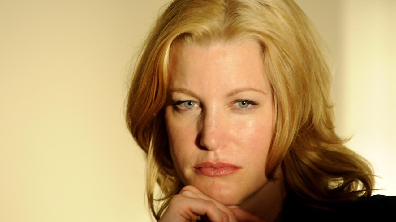 Anna Gunn Desktop Wallpapers