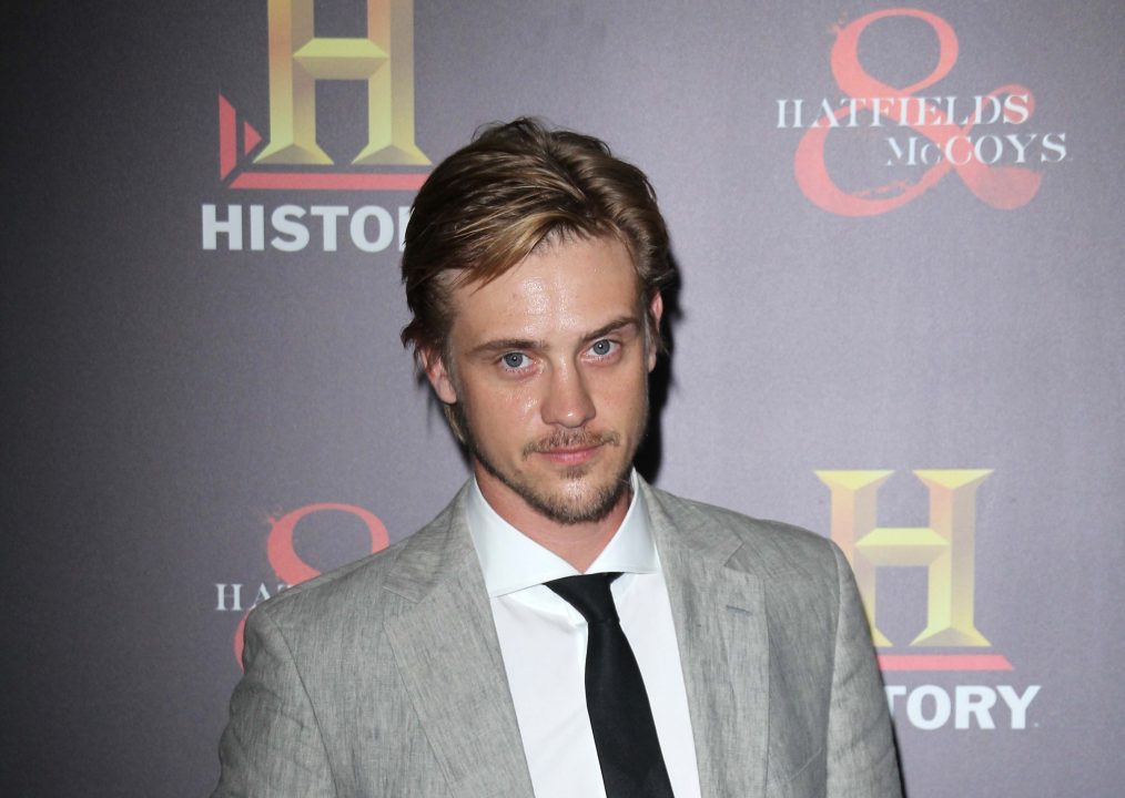 Boyd Holbrook Windows Wallpapers