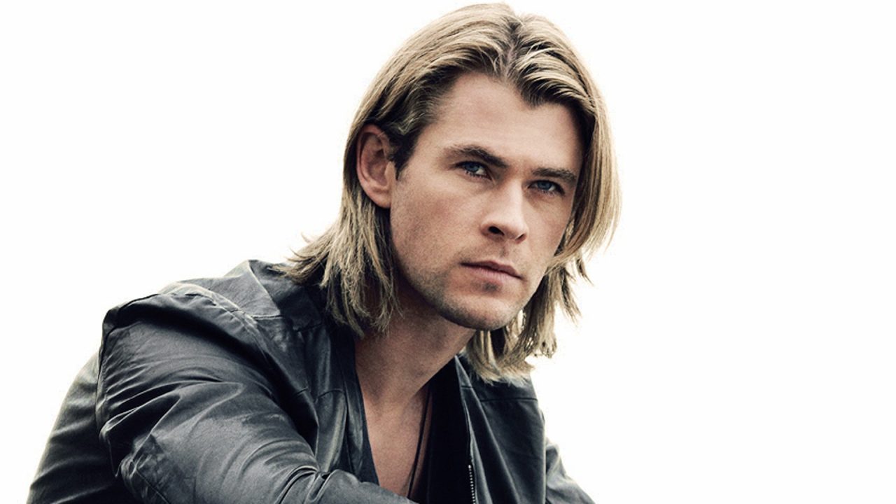 Chris Hemsworth Background