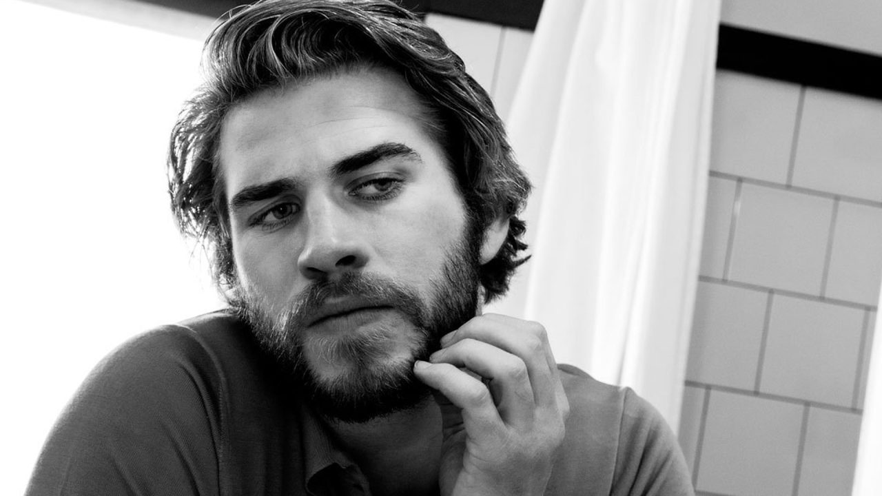 Liam Hemsworth Desktop Wallpapers