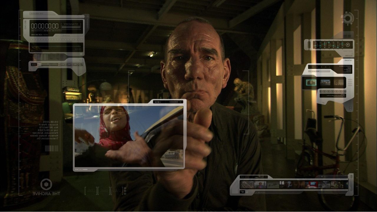 Pete Postlethwaite Background images