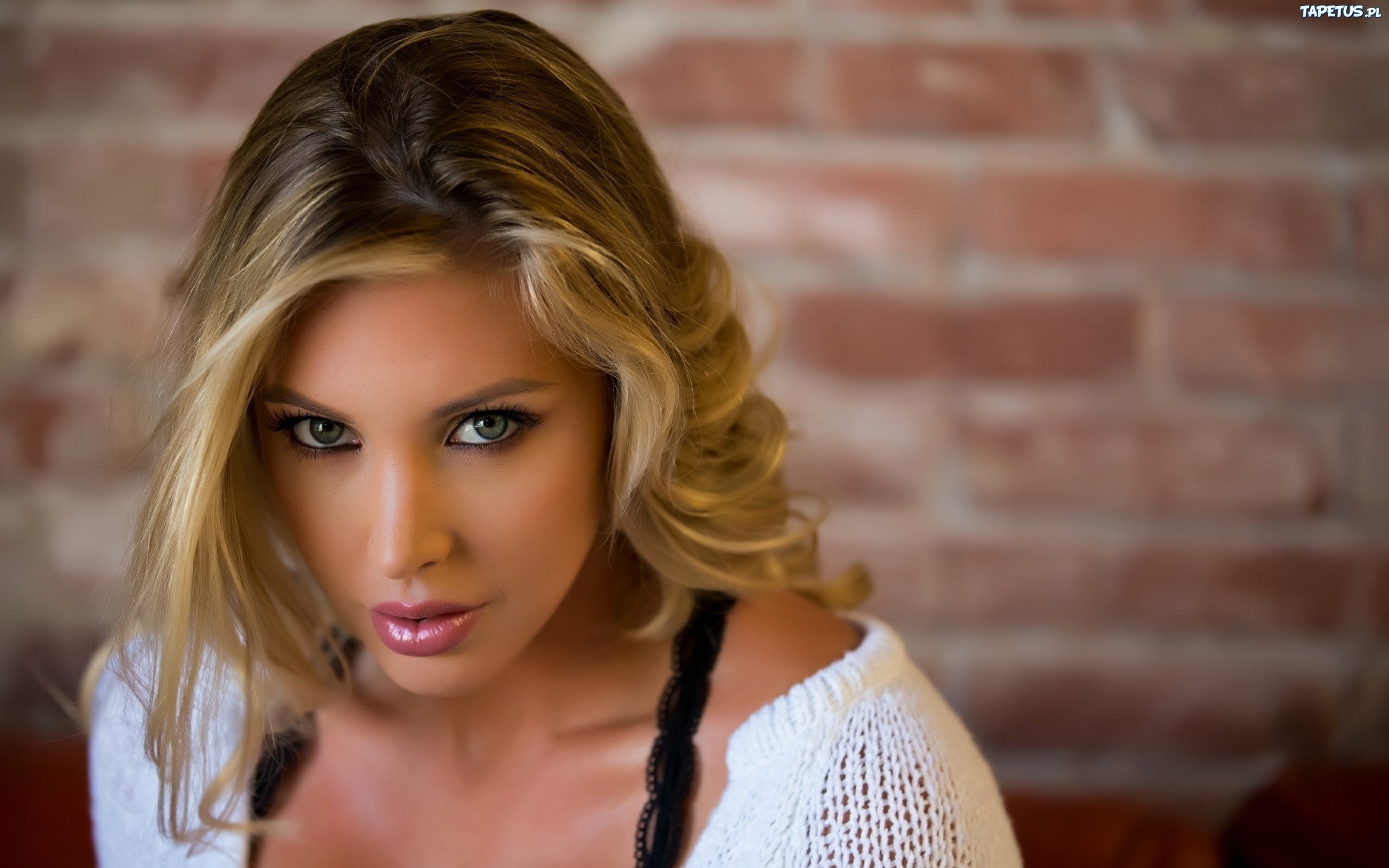 Samantha Saint Pics Wallpicsnet 