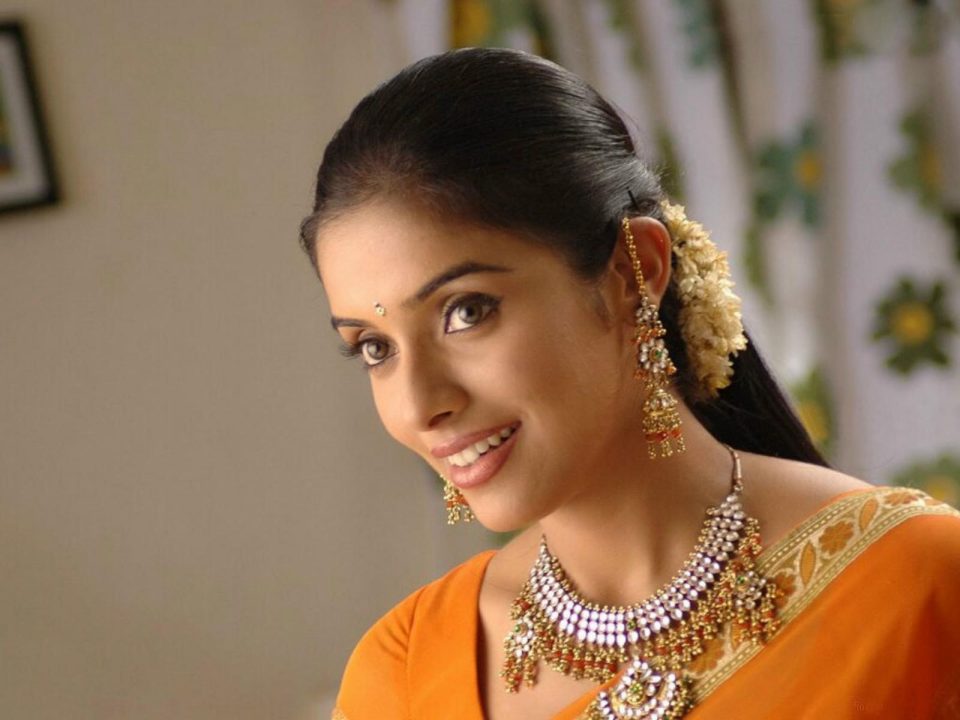 Asin Photos