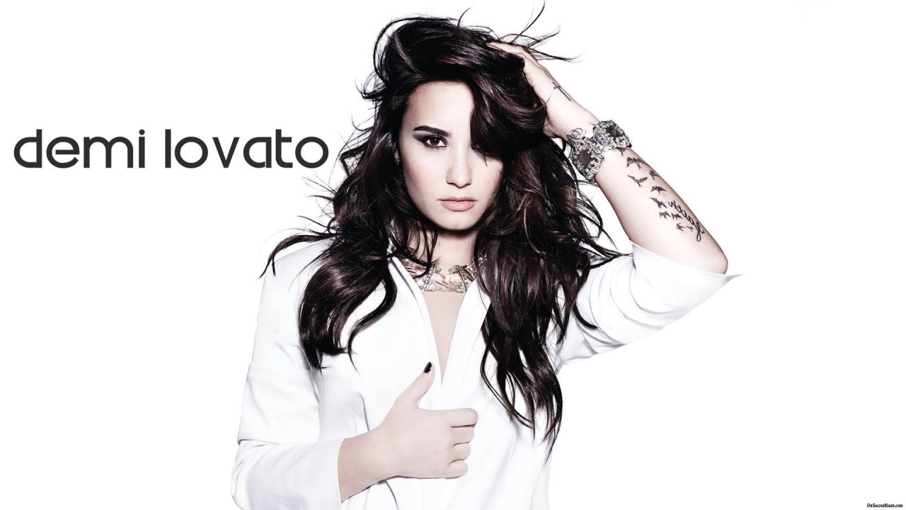 Demi Lovato HQ