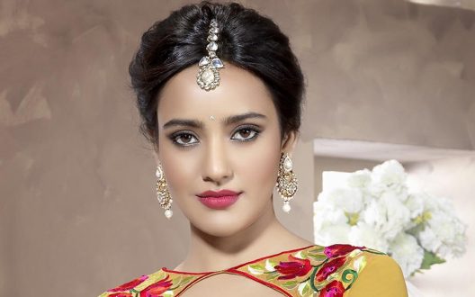 Neha Sharma Pictures