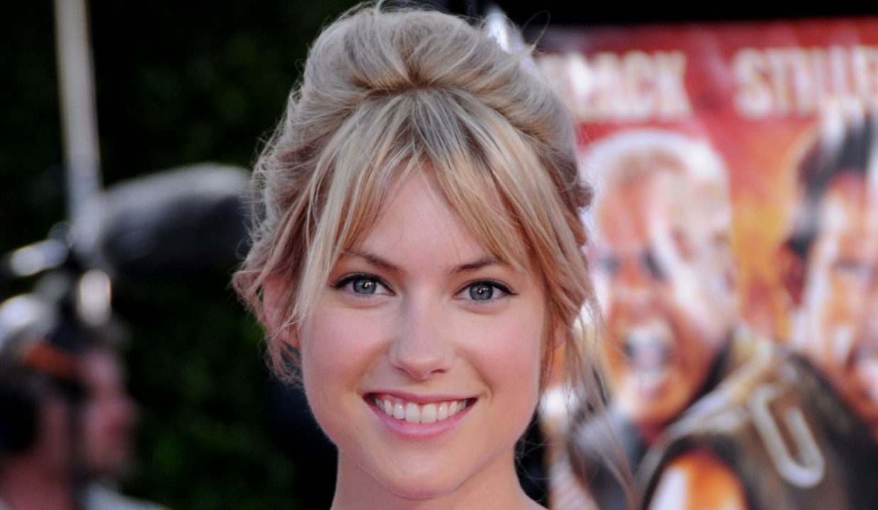 Laura Ramsey Face