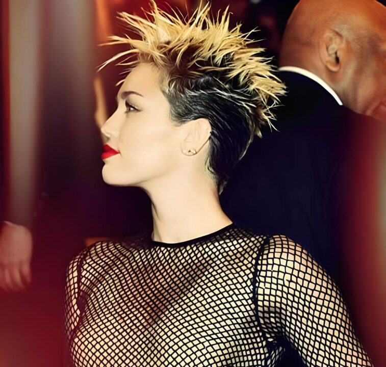 Miley Cyrus – Short Spiky Hair