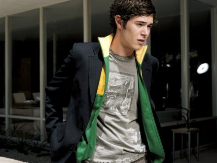 Adam Brody Photos