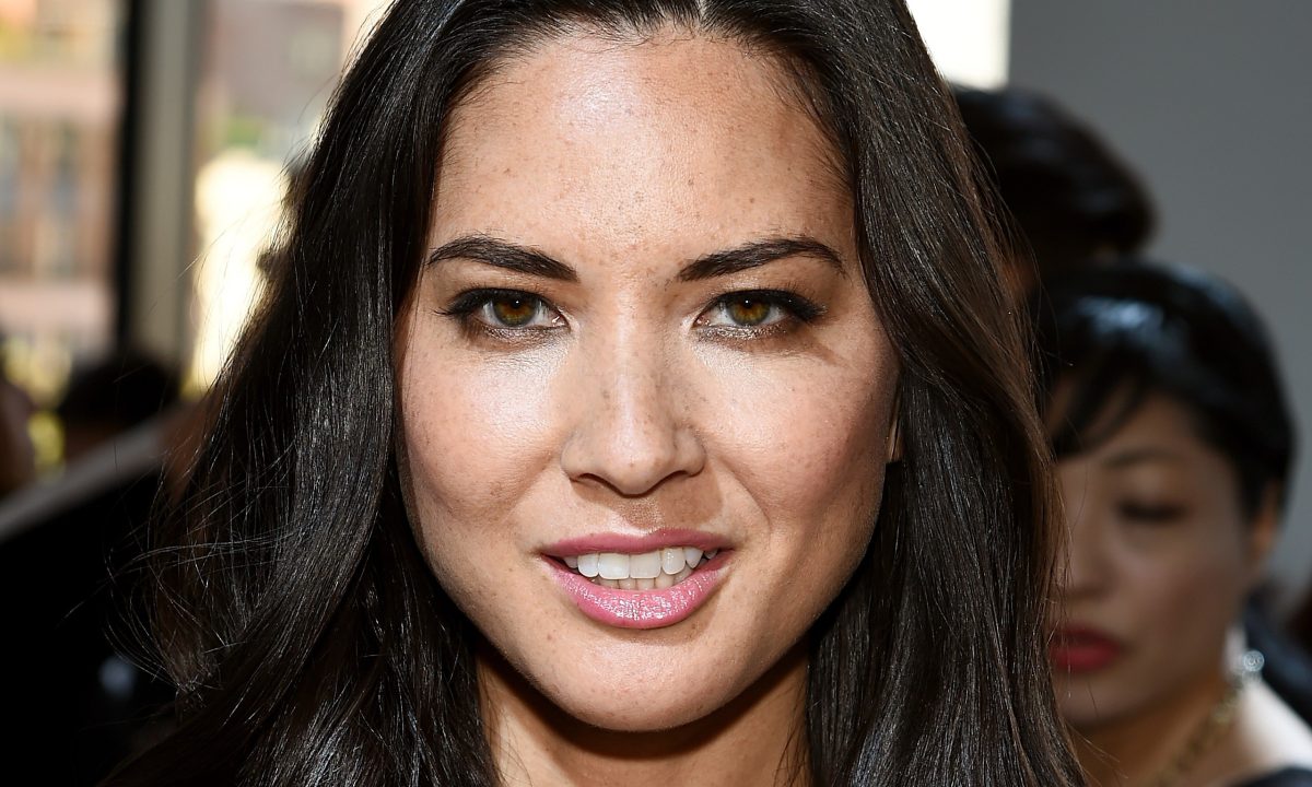 Olivia Munn Face