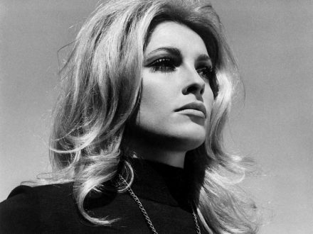 Sharon Tate Wallpapers