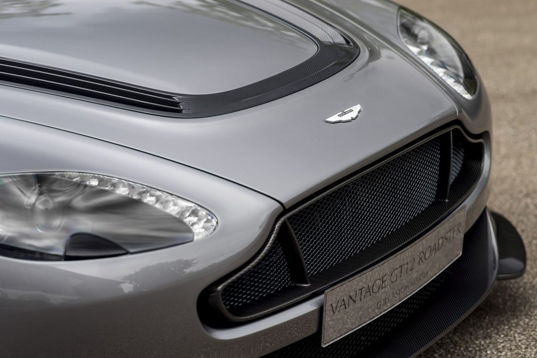 Aston Martin Vantage GT12 Roadster Desktop