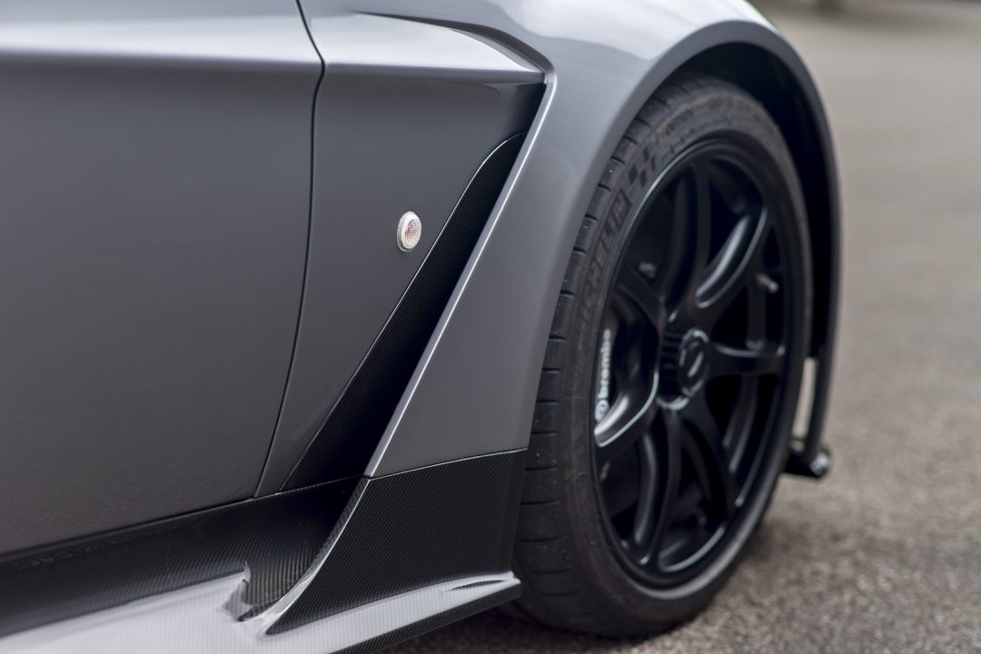 Aston Martin Vantage GT12 Roadster Wallpapers