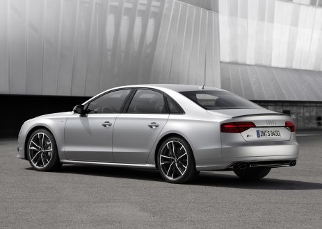 Audi S8 Plus Pictures