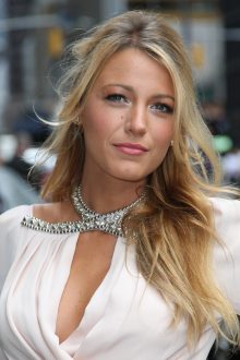 Blake Lively iphone Wallpapers