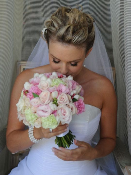 Chic Creative Wedding Flowers