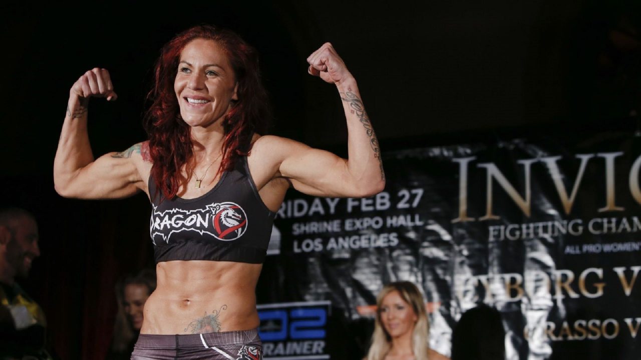 Cris Cyborg Background images