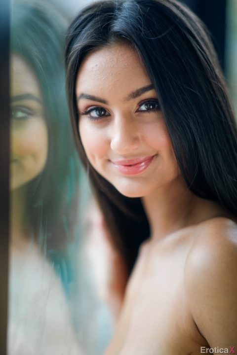 Eliza Ibarra Gallery Wallpicsnet 