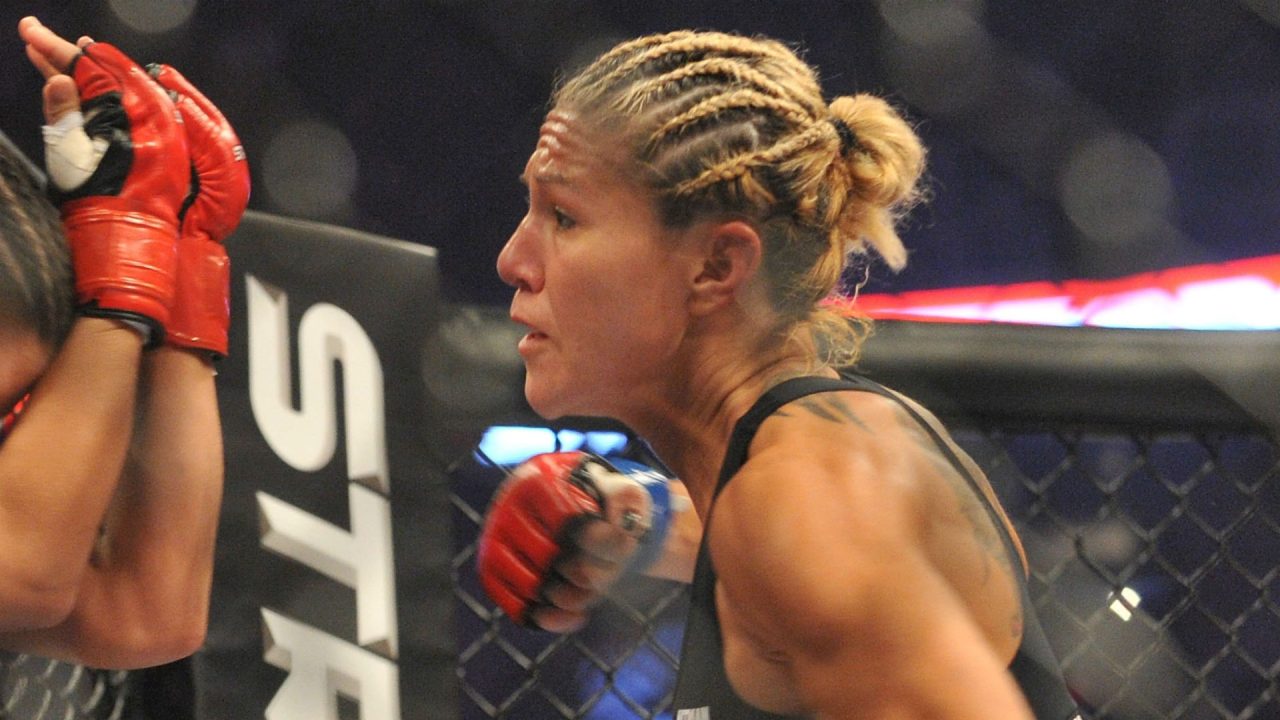 Pictures of Cris Cyborg