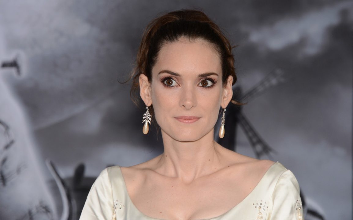 Winona Ryder Desktop
