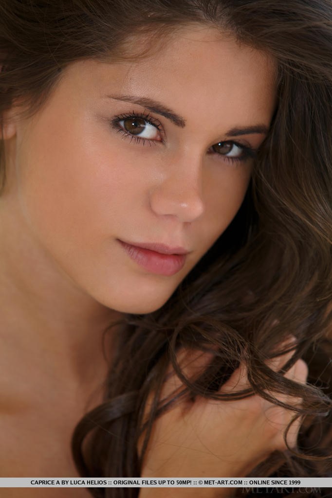 Little Caprice 3 Wallpics