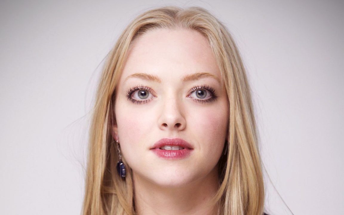 Amanda Seyfried Wallpapers for Computer