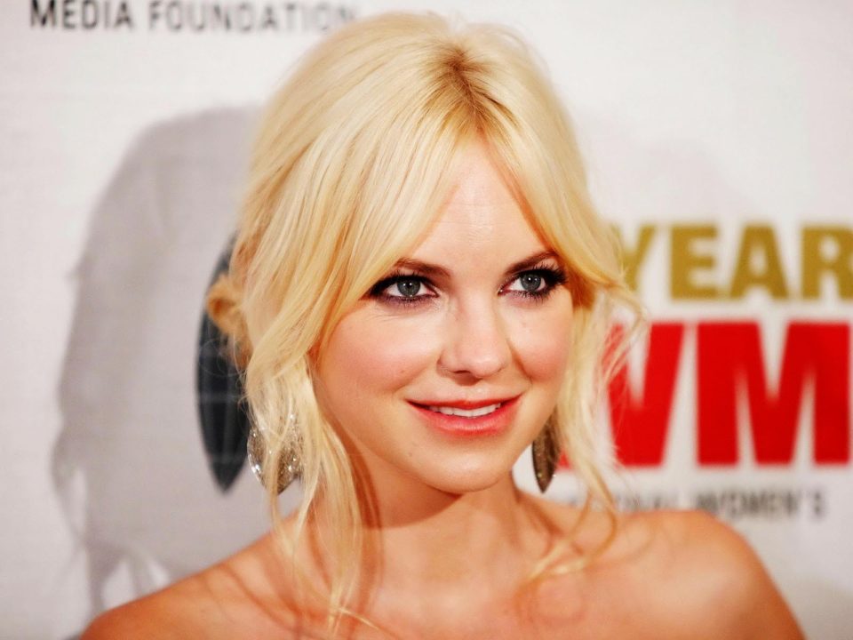 Anna Faris Photos