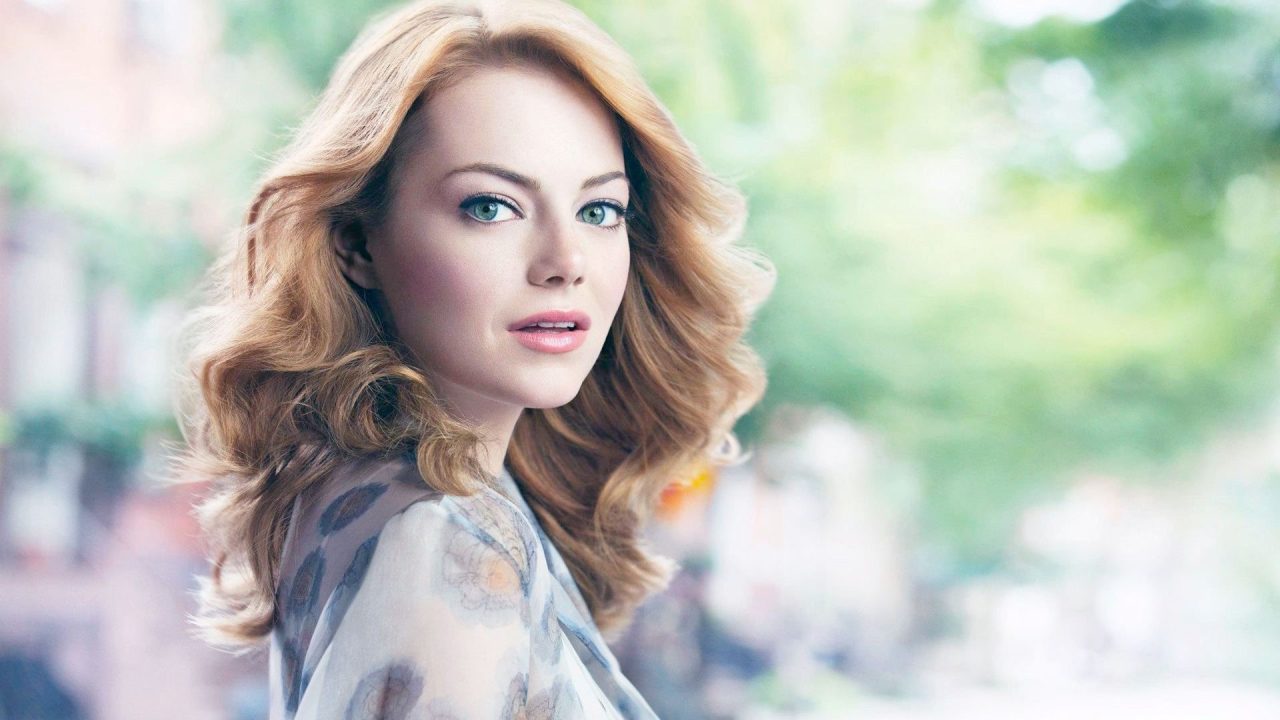 Emma Stone Gallery