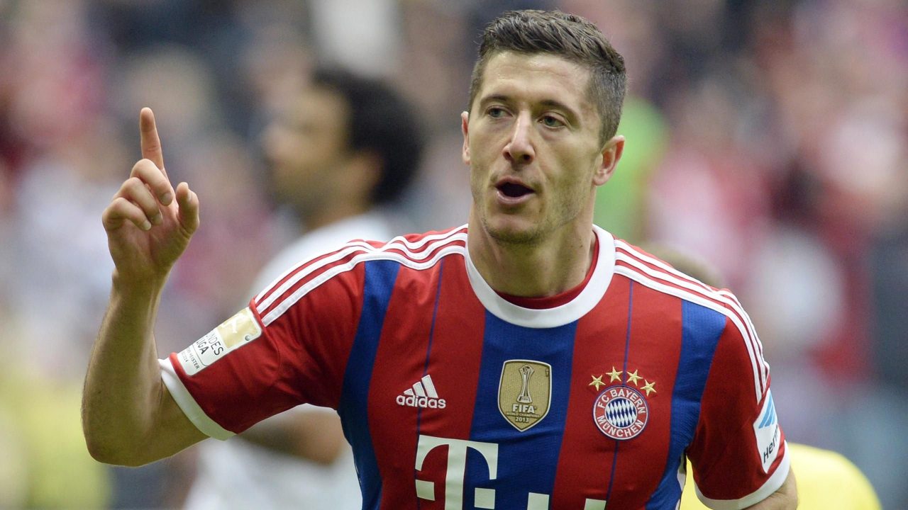 Robert Lewandowski Photos