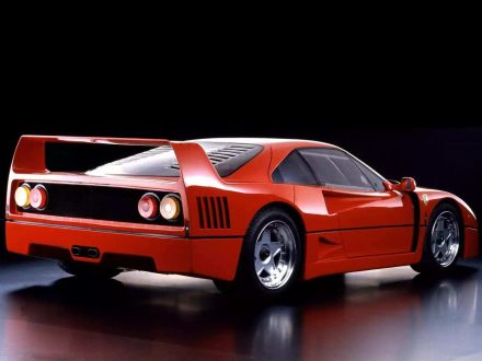 Ferrari F40 Desktop Wallpapers