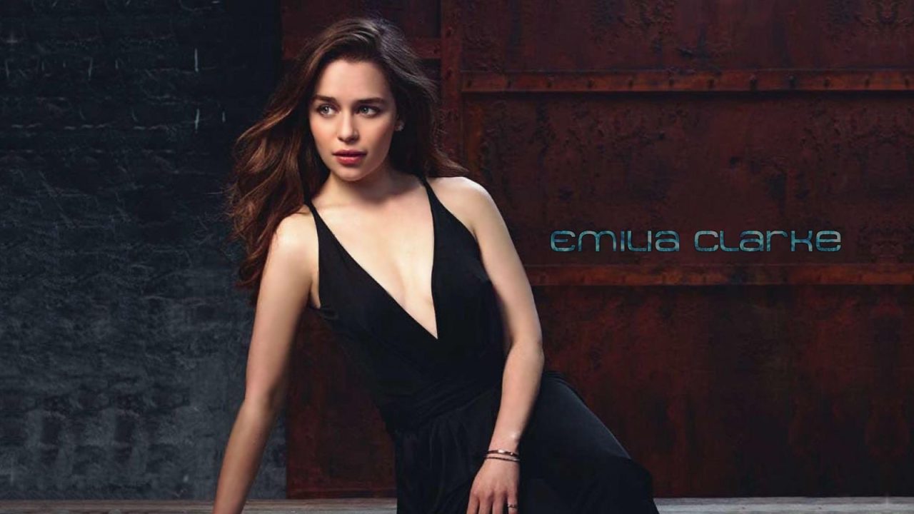Emilia Clarke Black Dress