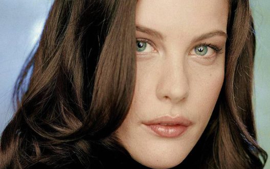 Liv Tyler Laptop Wallpapers